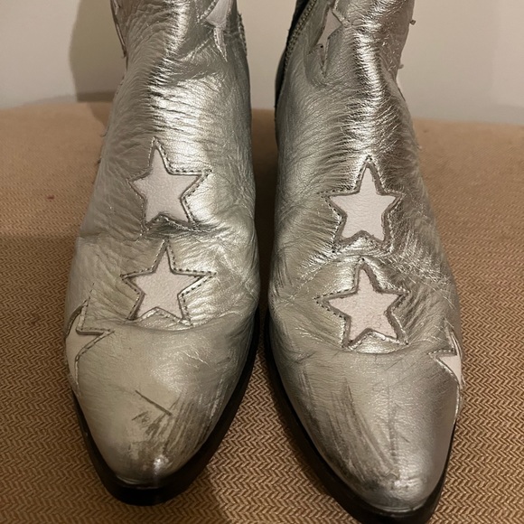 Modern vice the original bolt boot. Size 5.5/35. Metallic silver and black. - Picture 5 of 7